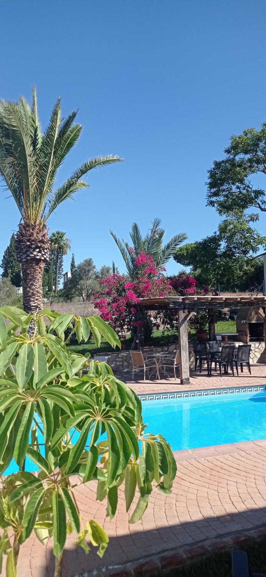 Hostal La Luciérnaga Chiclana de la Frontera Exterior foto